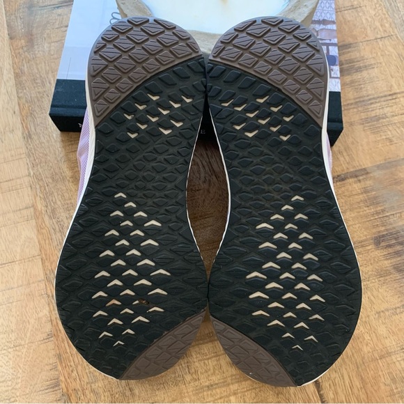 Adidas Women's Edge Lux 3 Running Shoe Soft Vision Copper metallic Vision Sz 7.5 - Picture 9 of 12